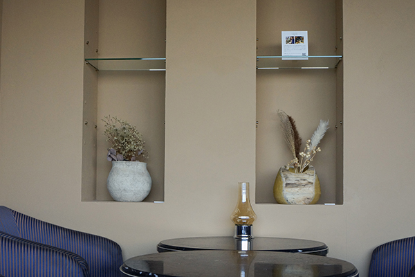 バー「アポロ」