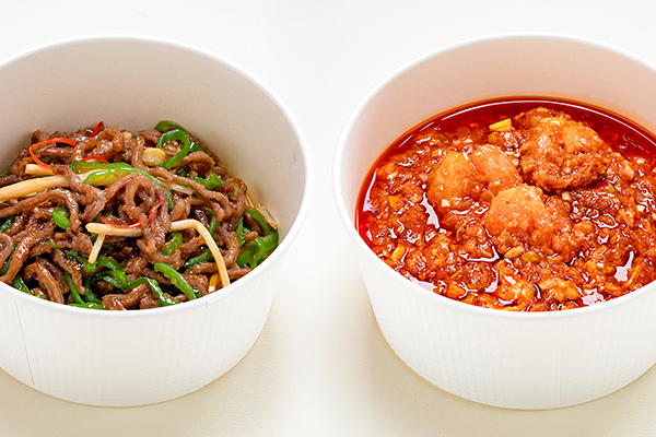 牛肉とピーマン細切り炒めと海老のチリソース画像